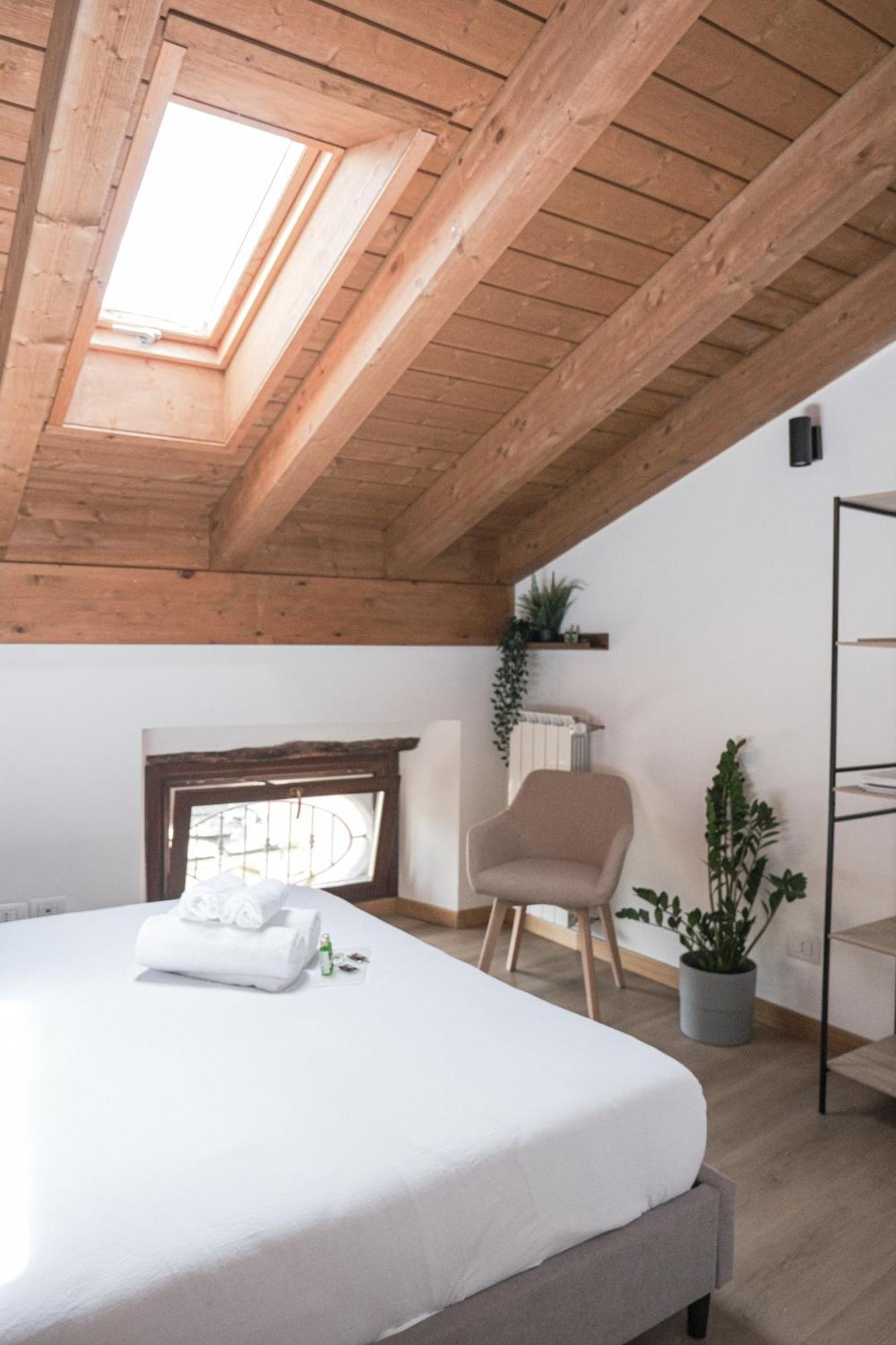 Charmescape Oldtown - 6 Min Walk To Berninaexpress Apartment Tirano Luaran gambar