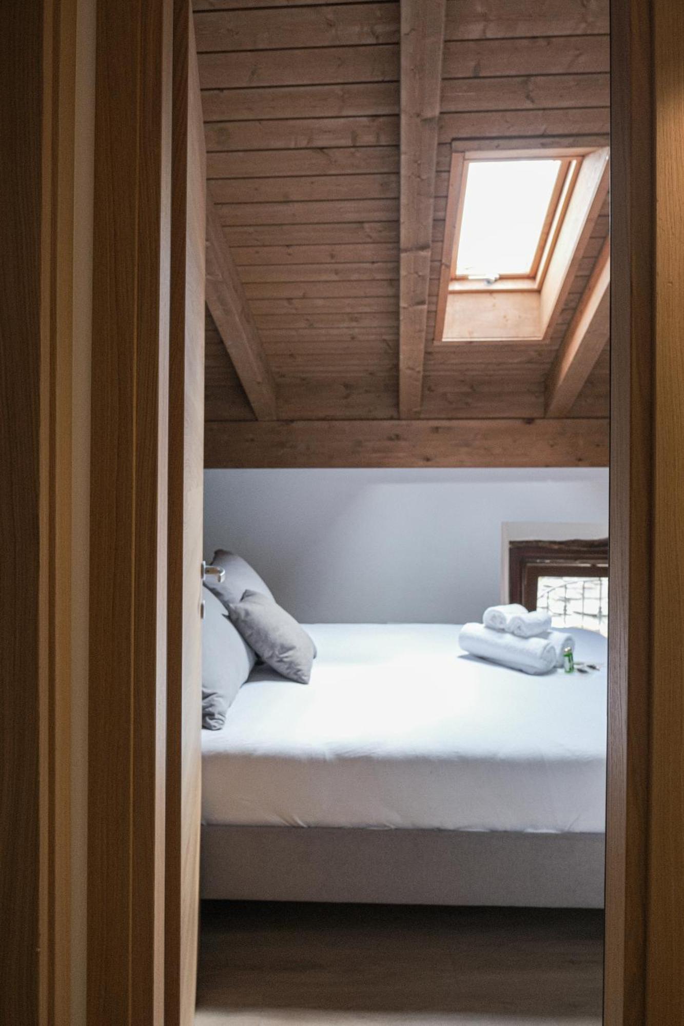 Charmescape Oldtown - 6 Min Walk To Berninaexpress Apartment Tirano Luaran gambar